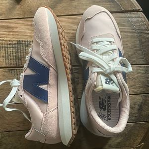 Pink New Balance 237 sneaker. NWOT. Never worn.